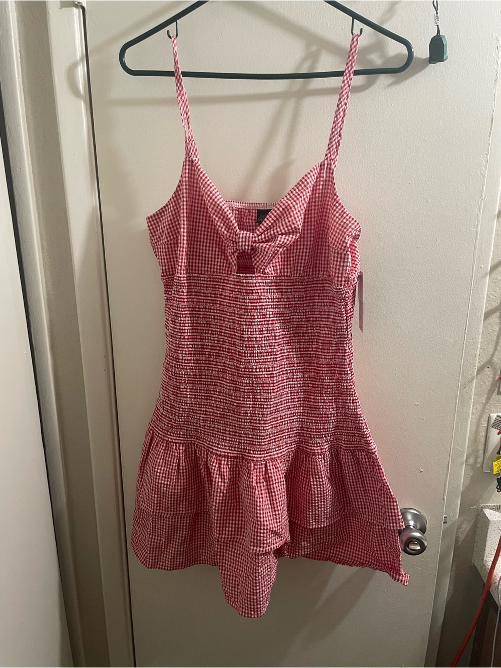 NWT Wild Fable Red Gingham Smocked Tiered Ruffle Keyhole Mini Dress Size L